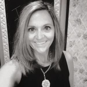 Meet your Posher, Lori